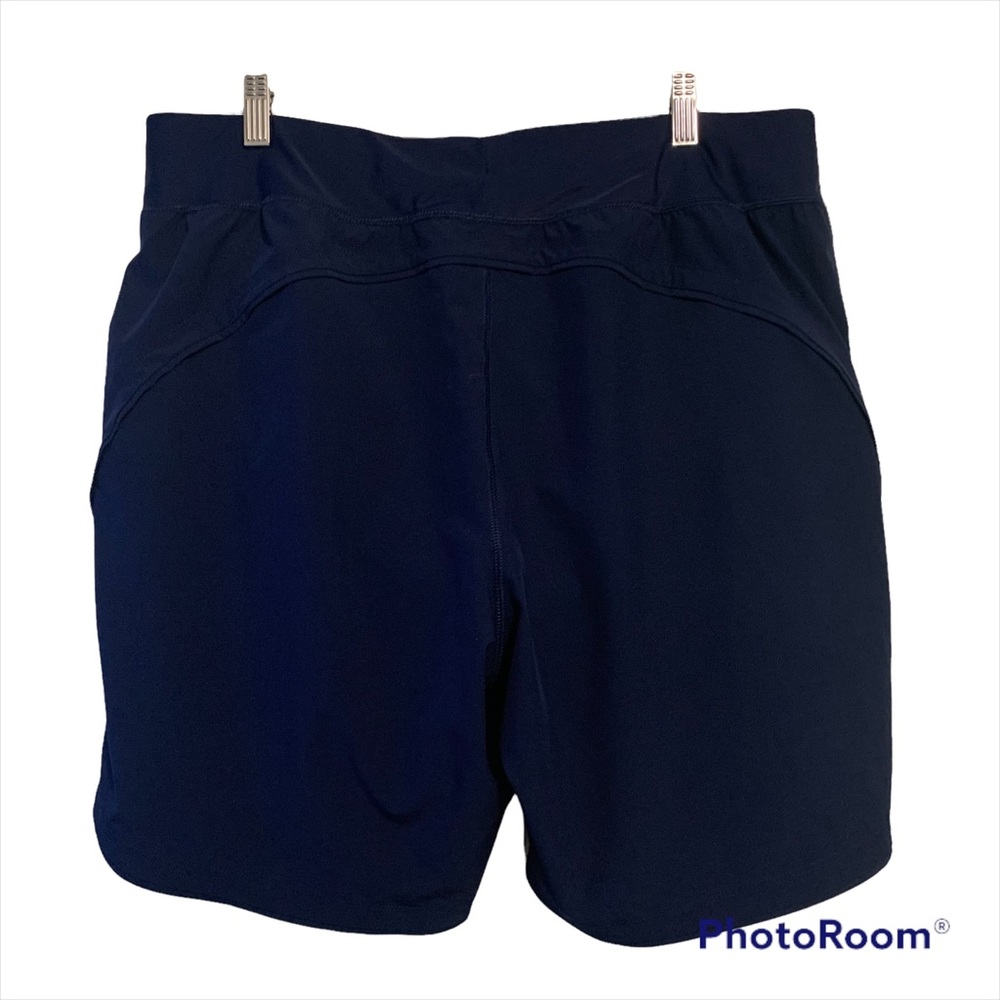 Lands’ End 16P nylon walking shorts hidden pocket pockets elastic waist pull on
